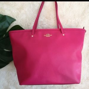 Coach handbag